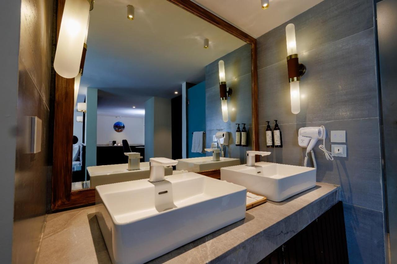 Hotel Patan Square - 2 Km From Patan Durbar Square Zewnętrze zdjęcie